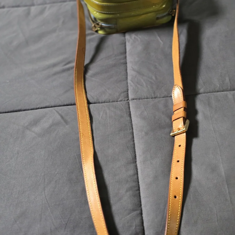 Vernis crossbody bag